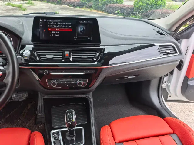 BMW 1 Series — Фото автомобиля 15