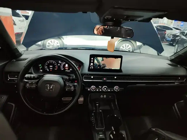 Honda Civic — Фото автомобиля 9