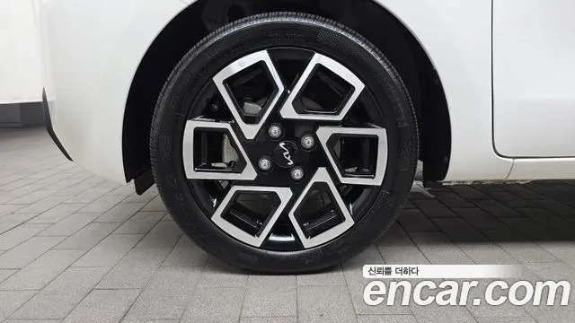 Kia RAY Новый Kia Ray Prestige — Фото автомобиля 5