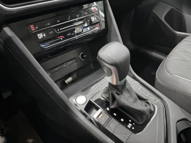 Volkswagen Tiguan L — Фото автомобиля 8