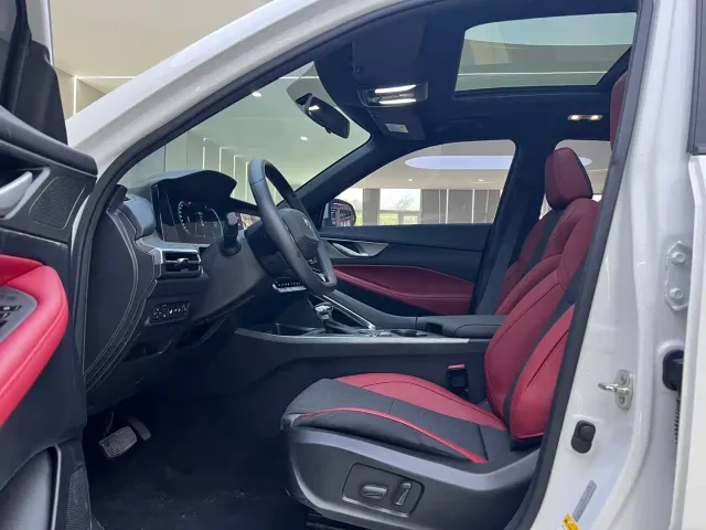 Changan CS35 Plus — Фото автомобиля 4