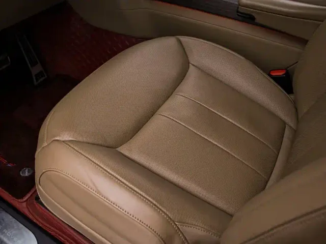 Land Rover Range Rover — Фото автомобиля 16