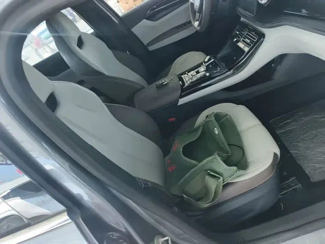 BYD Qin PLUS — Фото автомобиля 24
