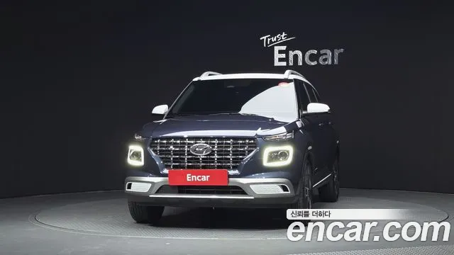 Hyundai Venue — Фото автомобиля 3