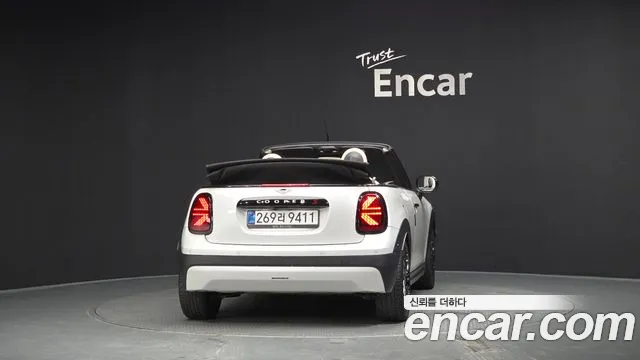 Mini Cooper Convertible — Фото автомобиля 2