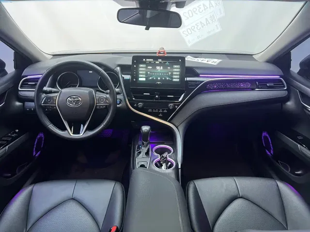 Toyota Camry — Фото автомобиля 15