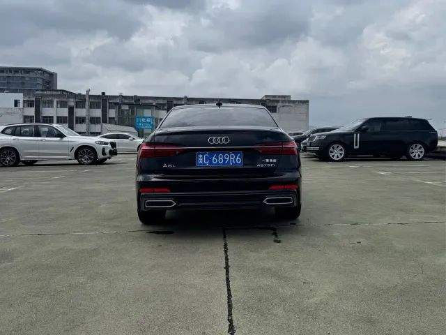 Audi A6L — Фото автомобиля 14