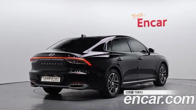 Hyundai Grandeur Новый Grandeur IG 3.0 LPi (Для проката) — Фото автомобиля 2