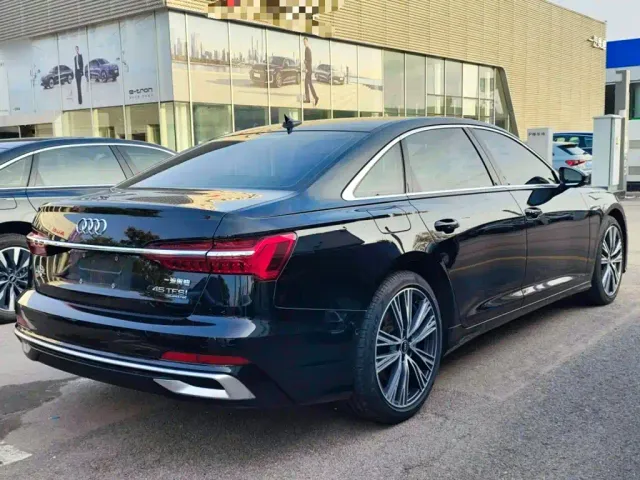 Audi A6L — Фото автомобиля 6
