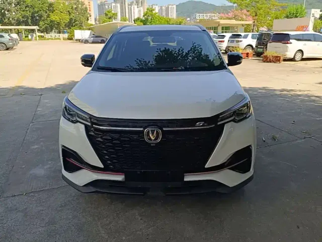 Changan CS55 Plus — Фото автомобиля 2
