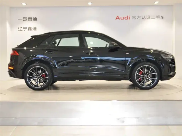 Audi Audi Q8 2023 55 TFSI Premium Sport — Фото автомобиля 3