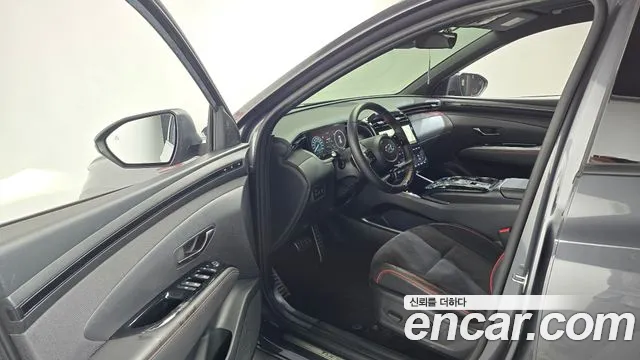 Hyundai Tucson Tucson (NX4) Дизель 2.0 2WD — Фото автомобиля 10