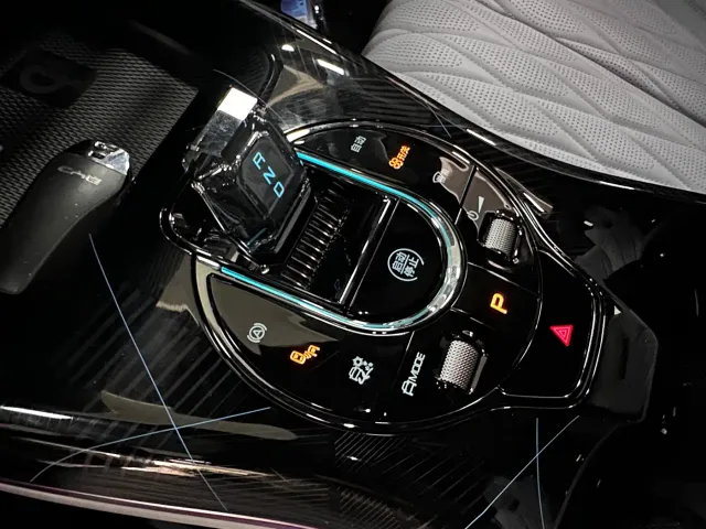 BYD Seal — Фото автомобиля 12
