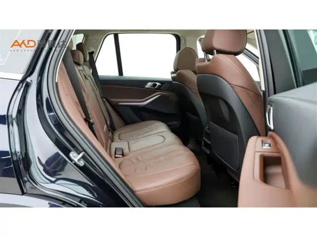 BMW X5 — Фото автомобиля 8