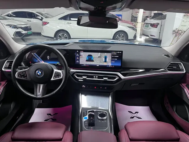 BMW i3 — Фото автомобиля 6