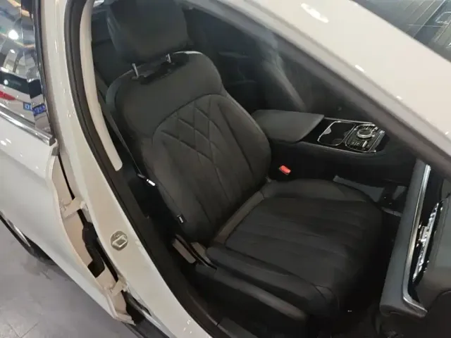 Geely Galaxy Stellar 6 — Фото автомобиля 19