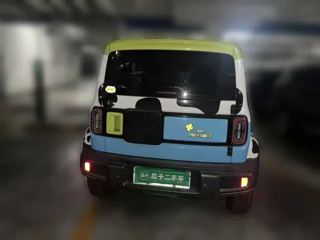 Baojun Yep — Фото автомобиля 5
