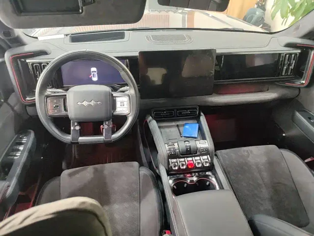 BYD FangChengBao Leopard 5 — Фото автомобиля 9