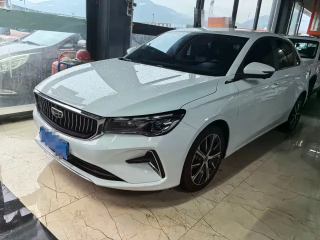 Фотография автомобиля — Geely Emgrand
