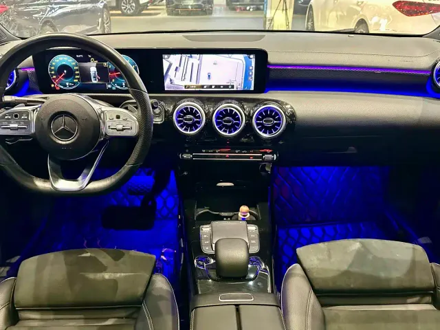 Mercedes-Benz A-Class — Фото автомобиля 8