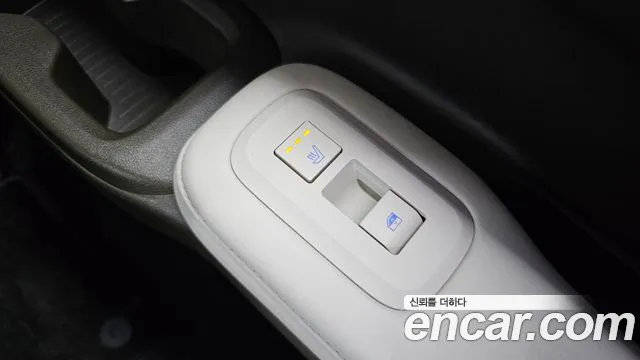 Hyundai Santa Fe MX5 — Фото автомобиля 18