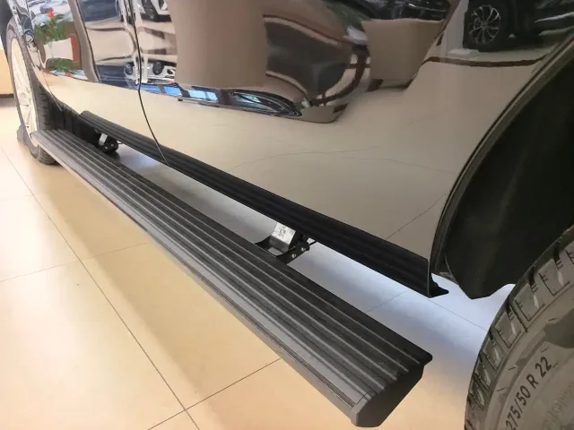 Lincoln Navigator — Фото автомобиля 9