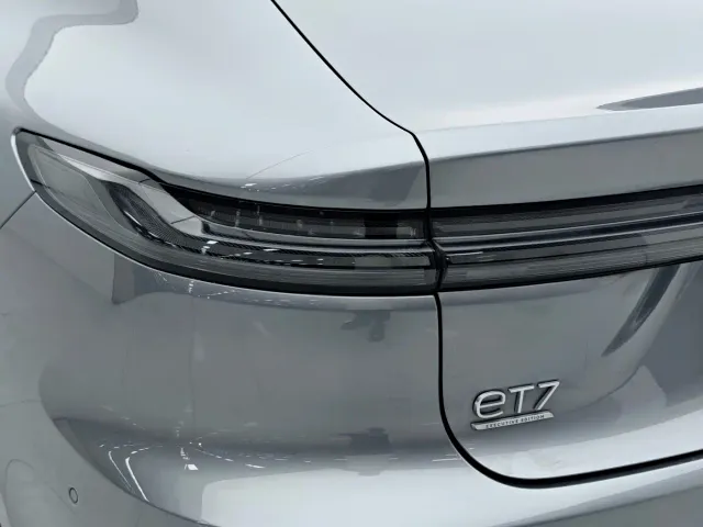 Nio ET7 — Фото автомобиля 7