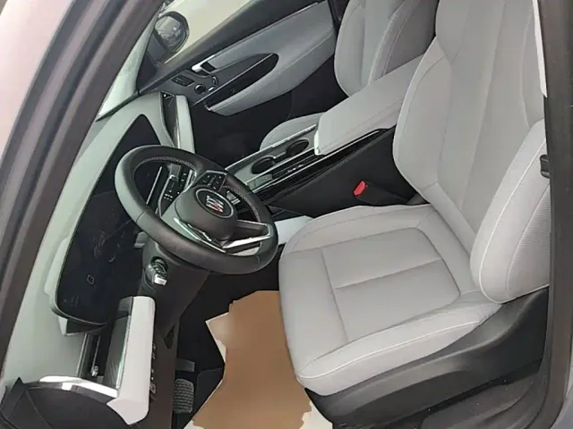 Buick E5 — Фото автомобиля 14