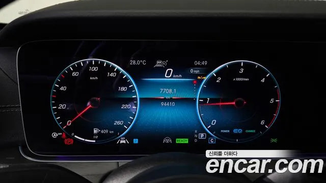Mercedes-Benz E-Class — Фото автомобиля 2
