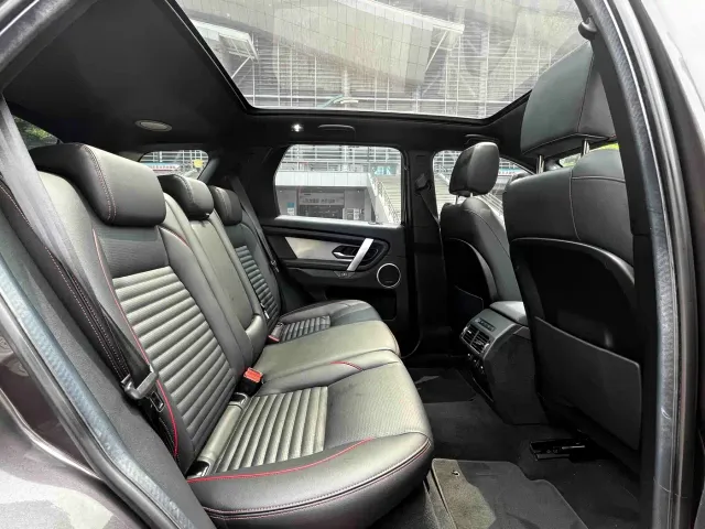 Land Rover Discovery Sport — Фото автомобиля 17