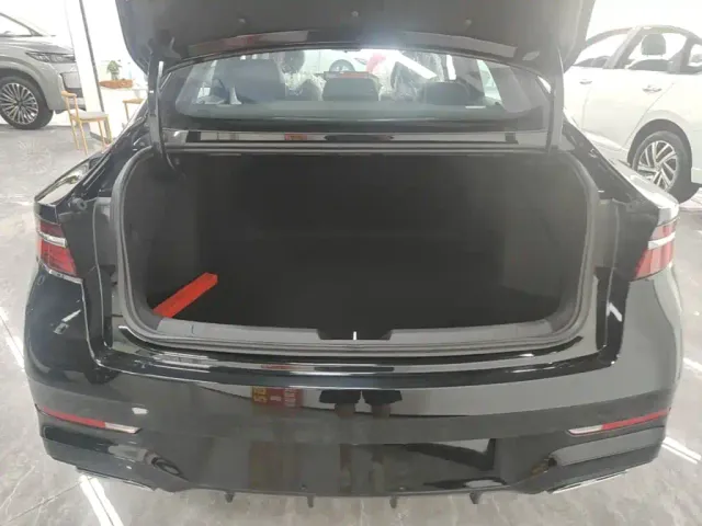 Geely Xingrui — Фото автомобиля 18