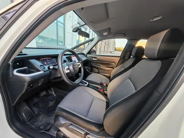 Honda Fit — Фото автомобиля 8