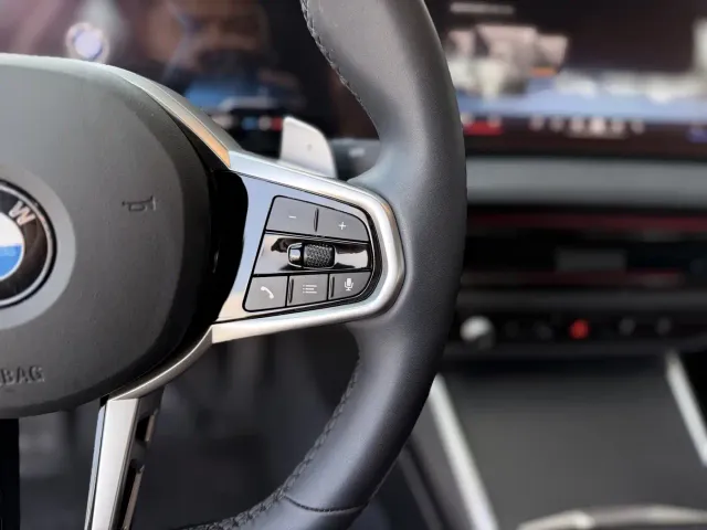 BMW 3 Series — Фото автомобиля 12