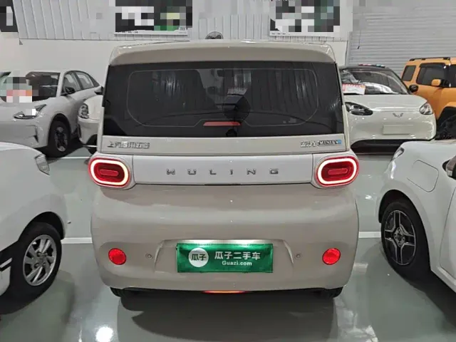 Wuling Hongguang Mini EV — Фото автомобиля 5