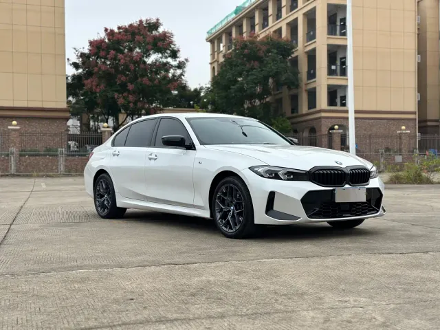BMW 3 Series — Фото автомобиля 3