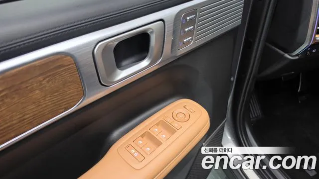 Hyundai Santa Fe MX5 — Фото автомобиля 28