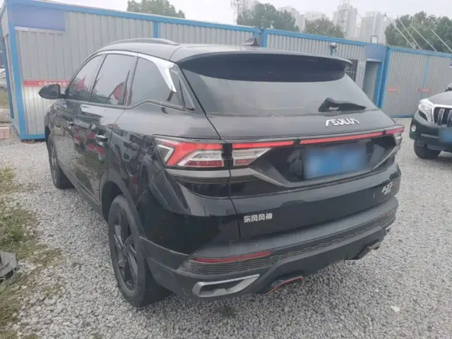 Dongfeng Fengshen AX7 — Фото автомобиля 4