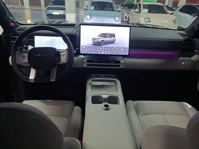 BYD FangChengBao Titanium 7 — Фото автомобиля 9