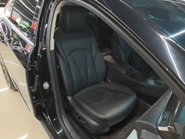 Buick LaCrosse — Фото автомобиля 24