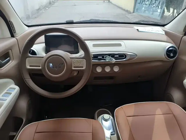 Wuling Hongguang Mini EV — Фото автомобиля 9