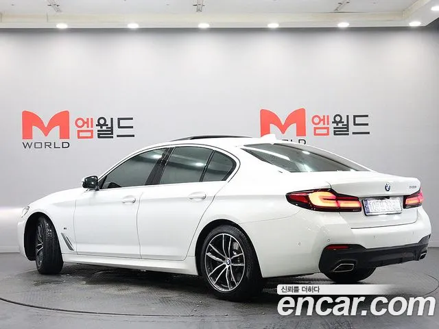 BMW 5 Series G30 — Фото автомобиля 2