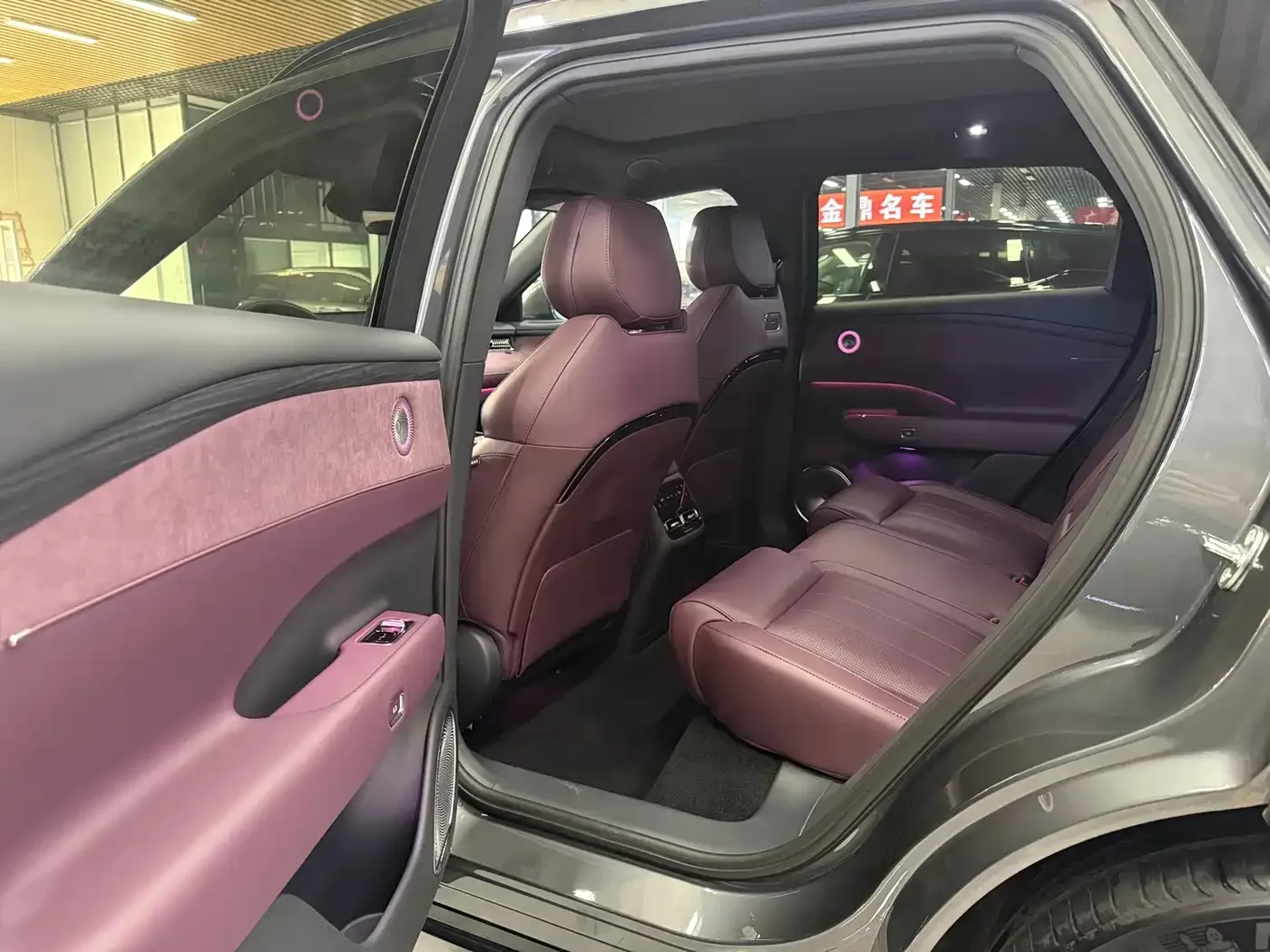 Voyah Auto VOYAH FREE 2025 FREE+ 4WD Qiankun Edition — Фото автомобиля 6