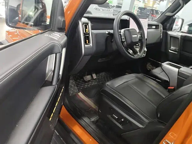 iCAR V23 — Фото автомобиля 15