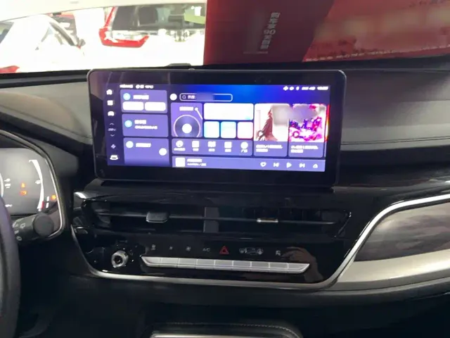Haval H6 — Фото автомобиля 8