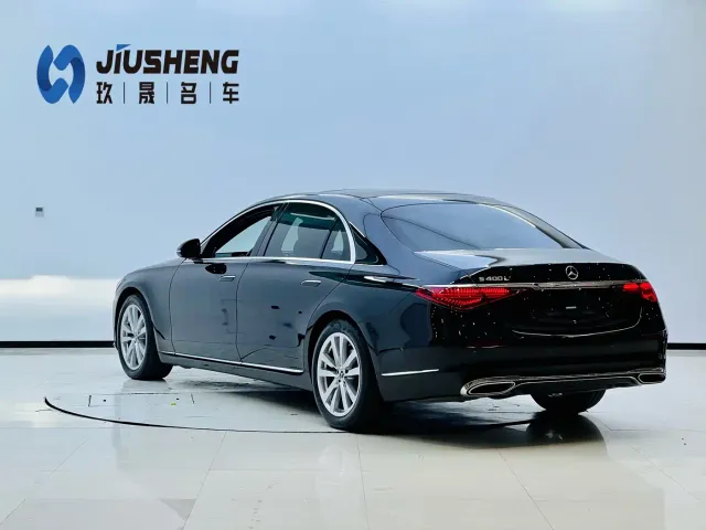 Mercedes-Benz S-Class — Фото автомобиля 4