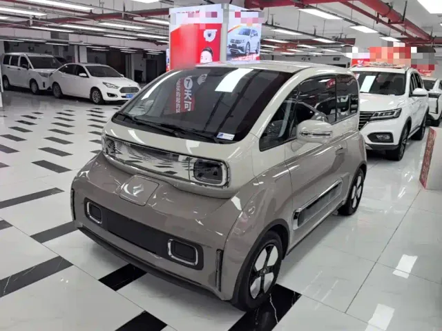 Фотография автомобиля — Baojun KiWi EV