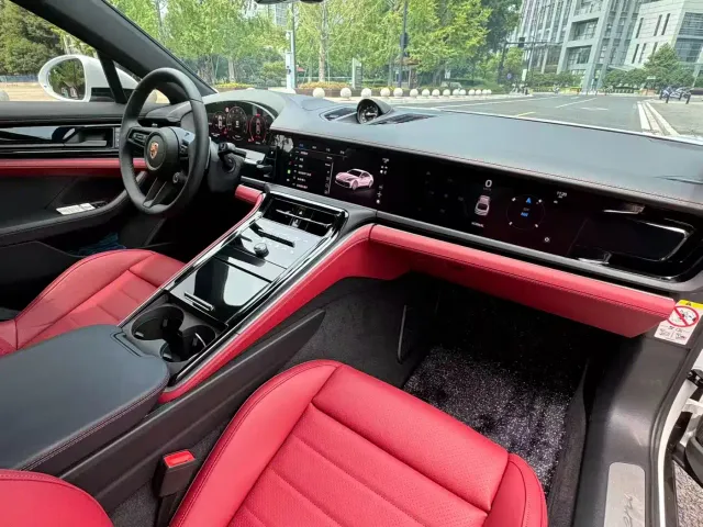 Porsche Panamera — Фото автомобиля 4