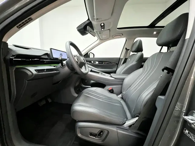 Geely Galaxy E5 — Фото автомобиля 4