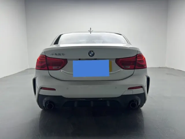 BMW 1 Series — Фото автомобиля 6
