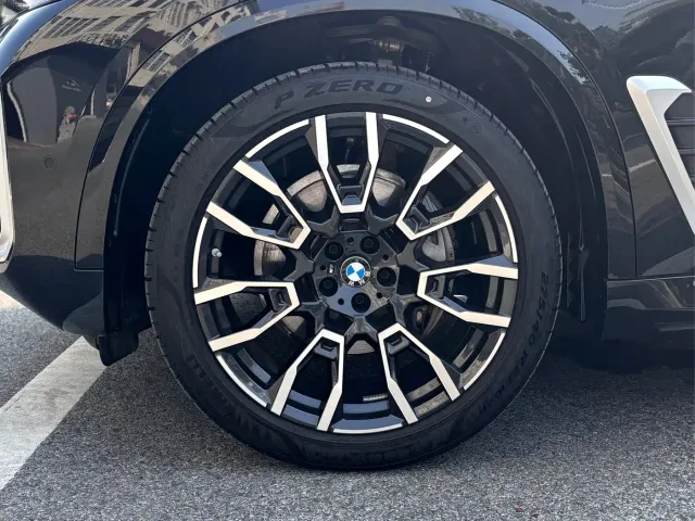 BMW X5 — Фото автомобиля 7